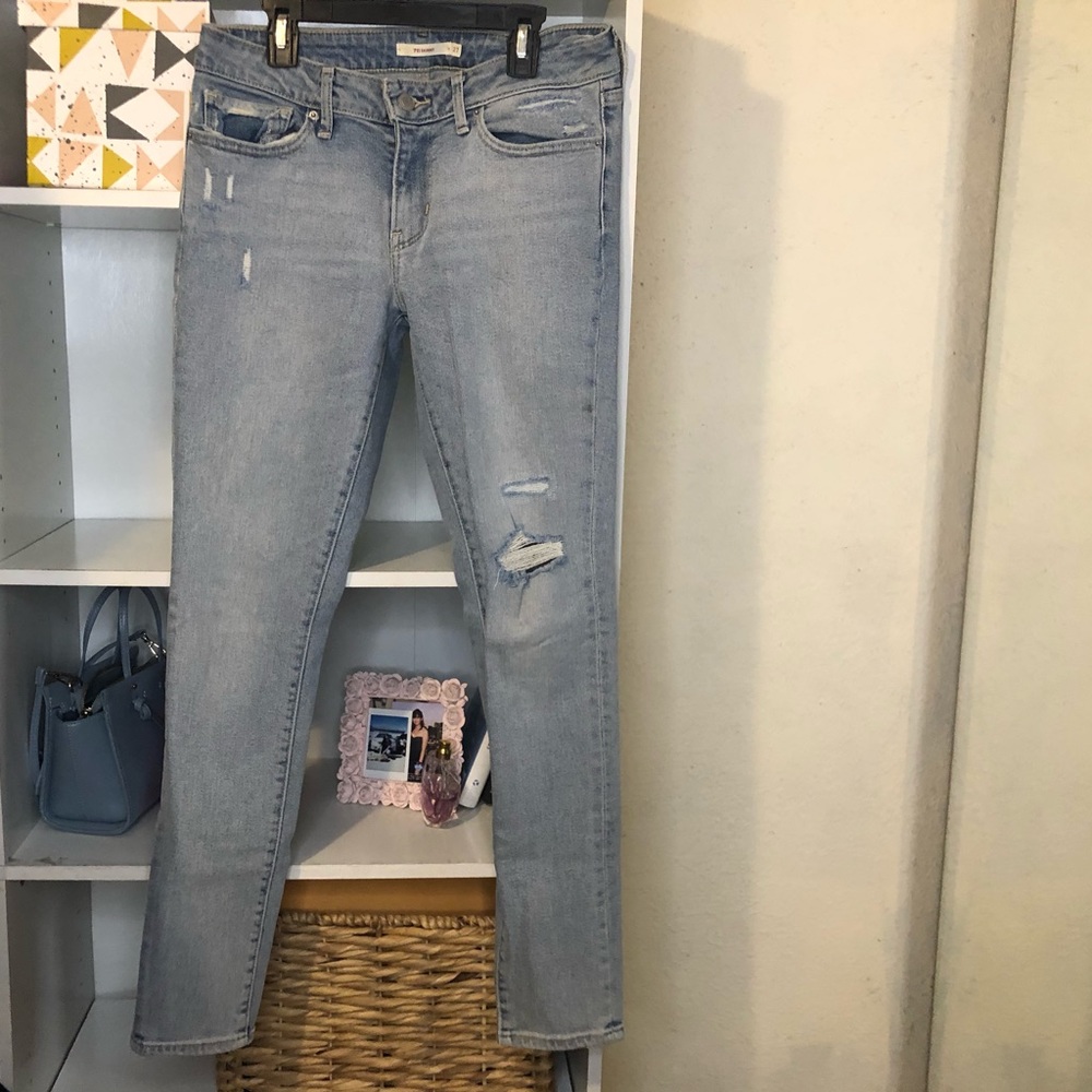 Levi’s Skinny Jean 27
